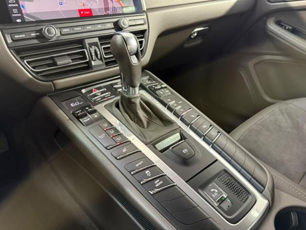 Porsche Macan I Рестайлинг с пробегом 2019 года, цена 4 193 000 рублей, 82817 км, внедорожник, Автокод Объявления