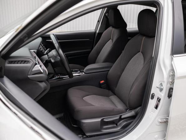 Toyota Camry VIII (XV70) с пробегом 2020 года, цена 2 699 000 рублей, 63006 км, седан, Автокод Объявления
