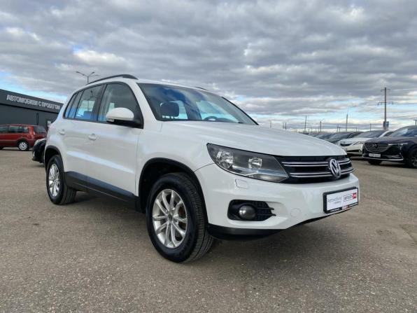 Volkswagen Tiguan I Рестайлинг с пробегом 2013 года, цена 995 000 рублей, 196996 км, внедорожник, Автокод Объявления