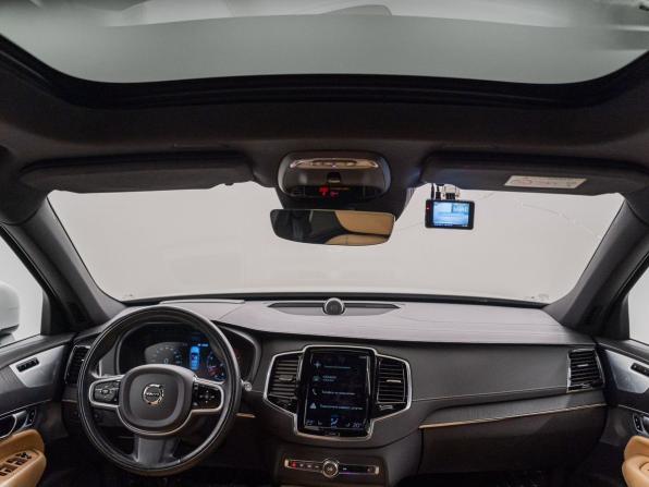 Volvo XC90 II Рестайлинг 1 с пробегом 2021 года, цена 6 360 000 рублей, 94427 км, внедорожник, Автокод Объявления