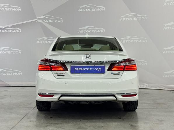 Honda Accord X с пробегом 2017 года, цена 2 170 000 рублей, 160936 км, седан, Автокод Объявления