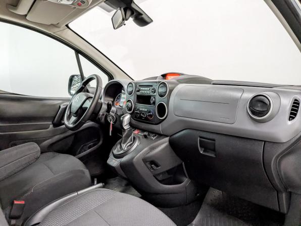 Citroen Berlingo II Рестайлинг 2 с пробегом 2022 года, цена 2 300 000 рублей, 45974 км, компактвэн, Автокод Объявления