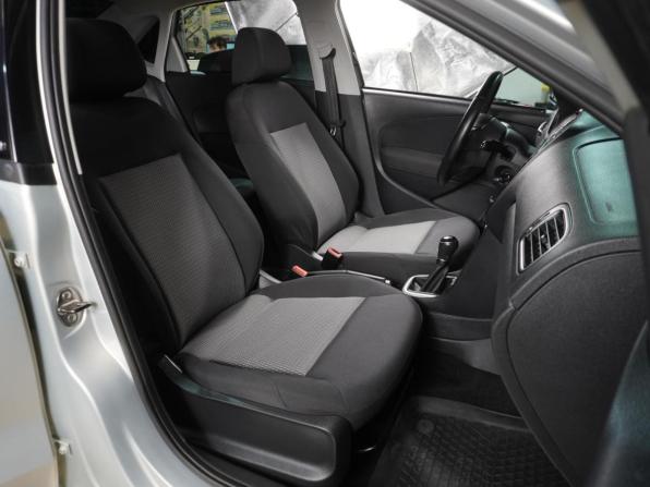 Volkswagen Polo V с пробегом 2014 года, цена 1 059 000 рублей, 98433 км, седан, Автокод Объявления