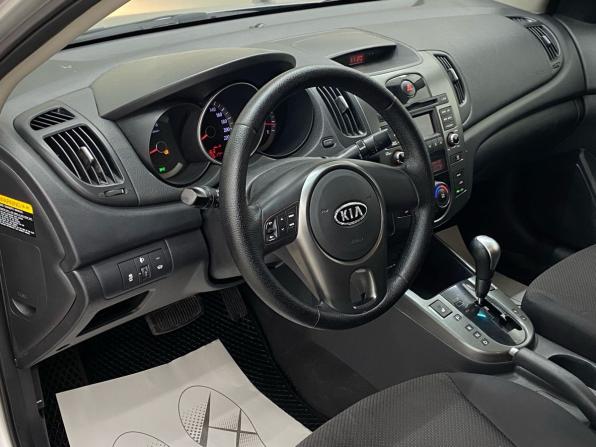 Kia Cerato II с пробегом 2010 года, цена 870 000 рублей, 186617 км, седан, Автокод Объявления