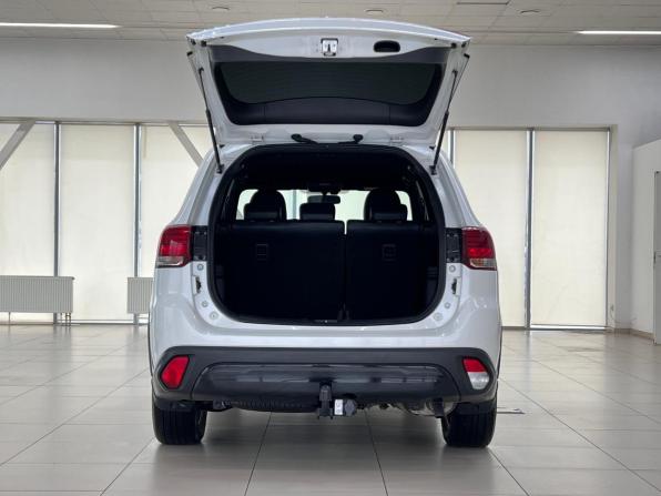 Mitsubishi Outlander III Рестайлинг 3 с пробегом 2020 года, цена 2 650 000 рублей, 63500 км, внедорожник, Автокод Объявления