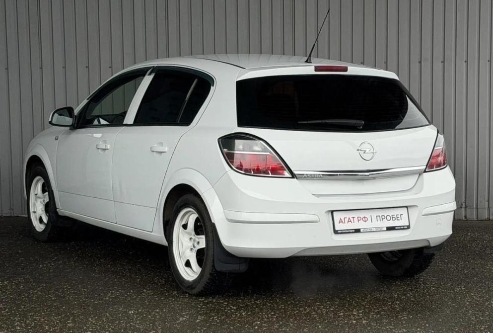 Opel Astra H Рестайлинг Киров  - изображение 8