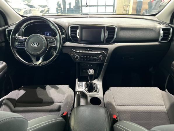 Kia Sportage IV Рестайлинг с пробегом 2018 года, цена 1 985 000 рублей, 157000 км, внедорожник, Автокод Объявления