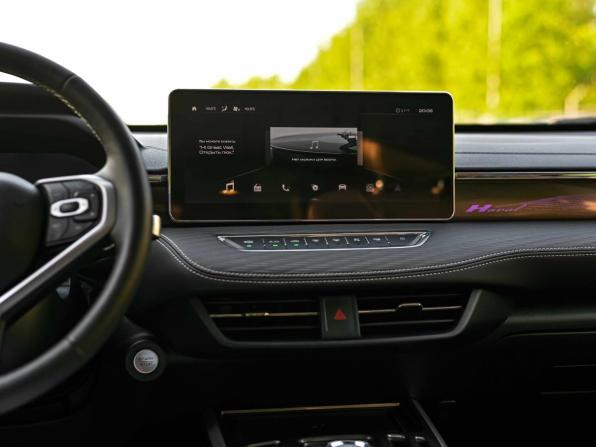 Haval Jolion I Рестайлинг с пробегом 2024 года, цена 2 088 000 рублей, 33076 км, внедорожник, Автокод Объявления