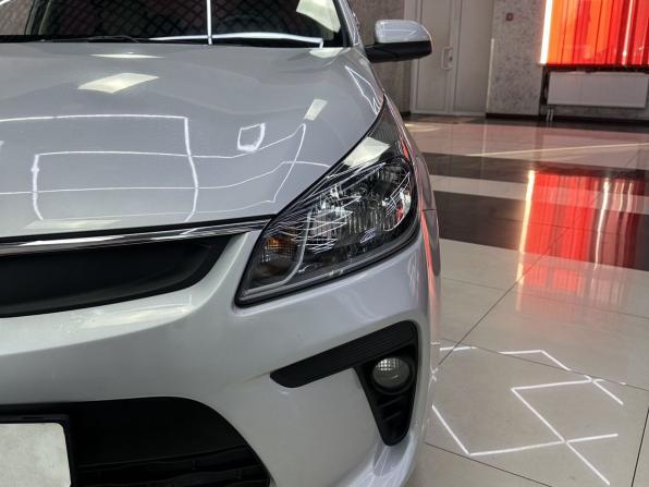 Kia Rio IV с пробегом 2017 года, цена 1 299 000 рублей, 85178 км, седан, Автокод Объявления