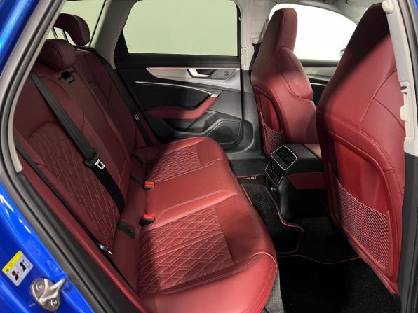 Audi S6 V (C8) с пробегом 2022 года, цена 8 800 000 рублей, 48080 км, универсал, Автокод Объявления