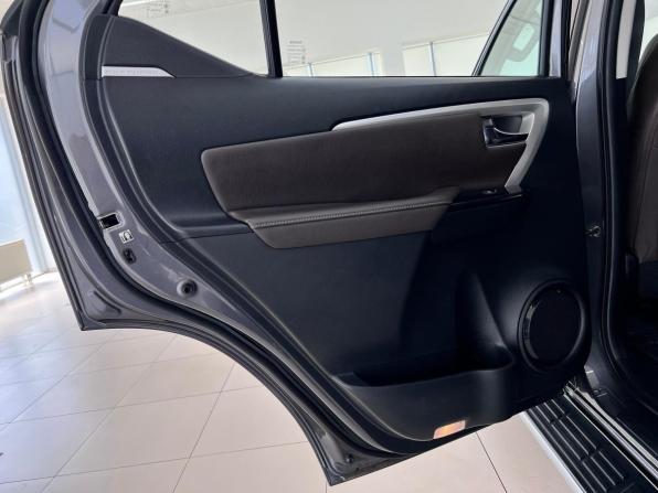 Toyota Fortuner II с пробегом 2019 года, цена 3 990 000 рублей, 76110 км, внедорожник, Автокод Объявления