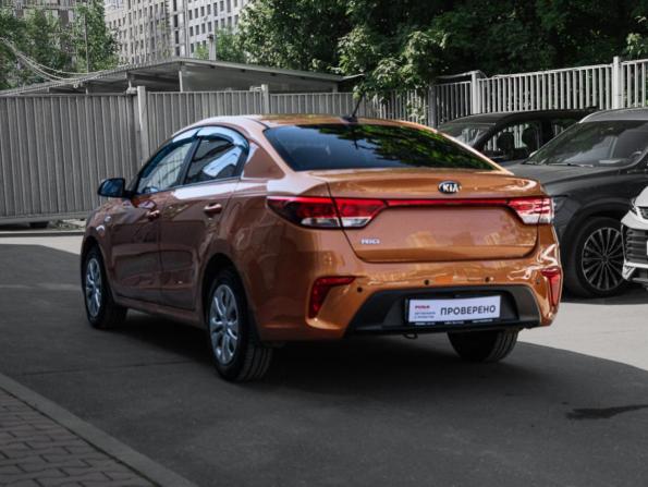 Kia Rio IV с пробегом 2018 года, цена 1 327 000 рублей, 106240 км, седан, Автокод Объявления