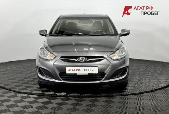 Hyundai Solaris I с пробегом 2014 года, цена 900 000 рублей, 100308 км, седан, Автокод Объявления