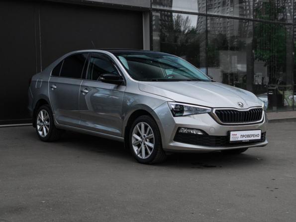 Skoda Rapid II с пробегом 2022 года, цена 1 650 000 рублей, 108062 км, лифтбек, Автокод Объявления