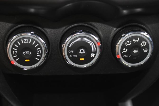 Mitsubishi ASX I с пробегом 2012 года, цена 897 000 рублей, 195621 км, внедорожник, Автокод Объявления