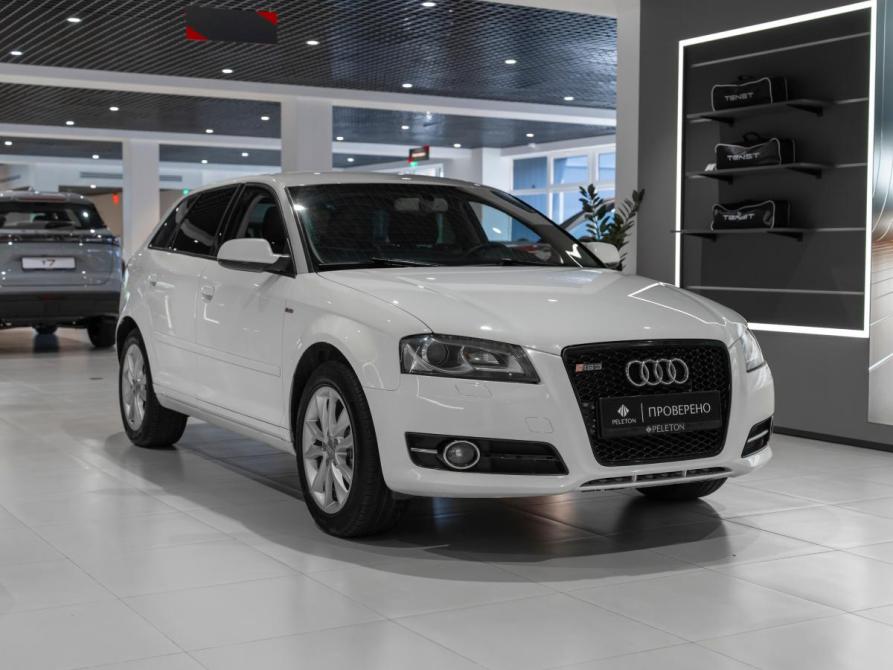 Audi A3 III (8V) Москва  - изображение 2