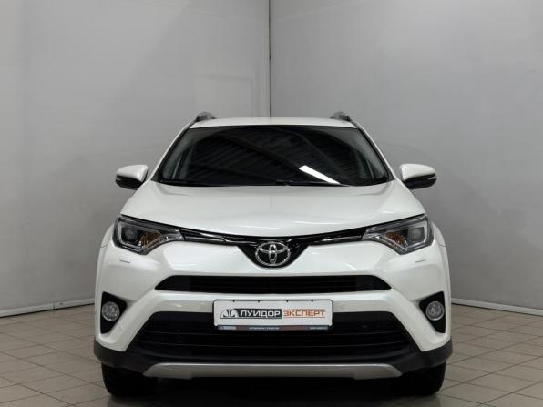 Toyota RAV4 IV (XA40) Рестайлинг с пробегом 2017 года, цена 2 699 000 рублей, 142211 км, внедорожник, Автокод Объявления