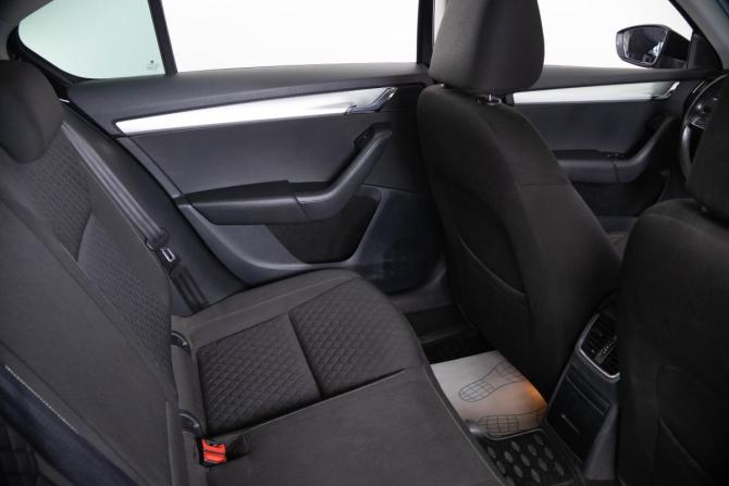 Skoda Octavia III (A7) с пробегом 2016 года, цена 1 699 000 рублей, 123500 км, лифтбек, Автокод Объявления