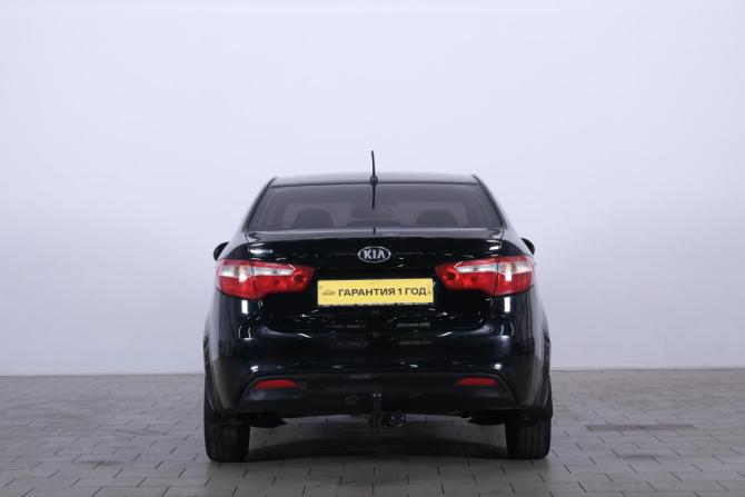 Kia Rio III с пробегом 2013 года, цена 599 000 рублей, 230000 км, седан, Автокод Объявления