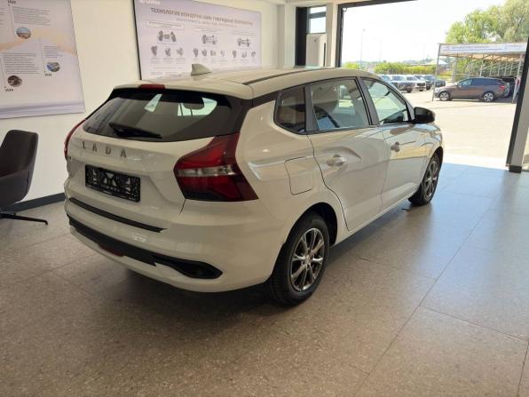 Lada (ВАЗ) Iskra с пробегом 2025 года, цена 1 362 000 рублей, 18602 км, универсал, Автокод Объявления