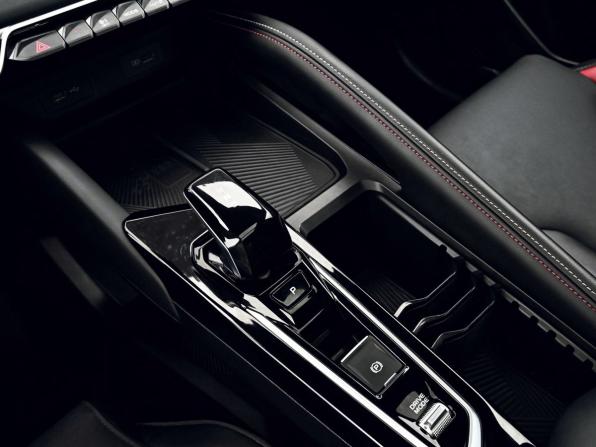Geely Coolray I Рестайлинг с пробегом 2023 года, цена 2 199 000 рублей, 25054 км, внедорожник, Автокод Объявления