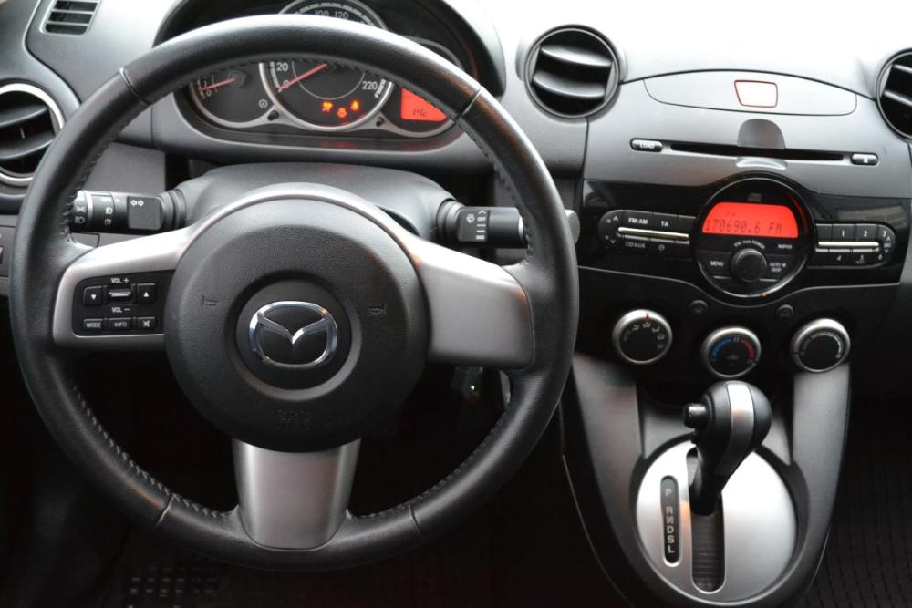 Mazda 2 II Рестайлинг (DE2) Старый Оскол  - изображение 11