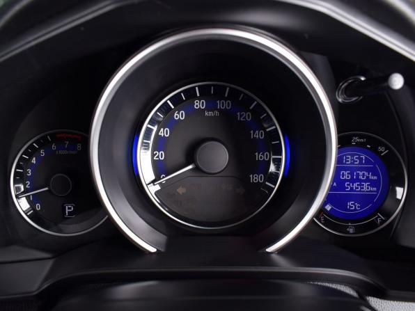 Honda Fit III с пробегом 2013 года, цена 999 995 рублей, 61703 км, хэтчбек, Автокод Объявления