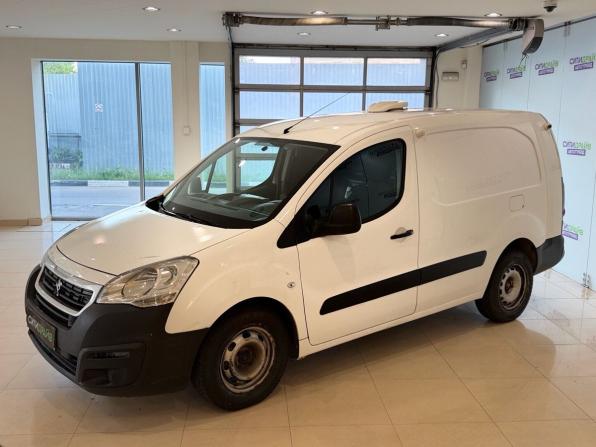 Peugeot Partner II Рестайлинг 2 с пробегом 2022 года, цена 899 000 рублей, 188084 км, фургон, Автокод Объявления