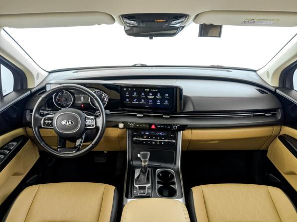 Kia Carnival IV с пробегом 2021 года, цена 3 630 000 рублей, 68035 км, минивэн, Автокод Объявления