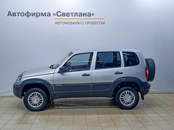 Chevrolet Niva I Рестайлинг с пробегом 2017 года, цена 715 000 рублей, 87668 км, внедорожник, Автокод Объявления