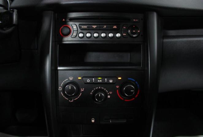 Peugeot 207 I Рестайлинг с пробегом 2009 года, цена 475 000 рублей, 93287 км, хэтчбек, Автокод Объявления