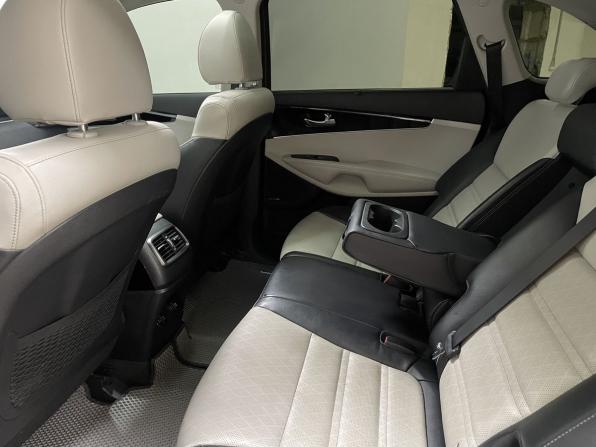 Kia Sorento III Prime Рестайлинг с пробегом 2018 года, цена 2 950 000 рублей, 192952 км, внедорожник, Автокод Объявления