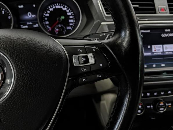 Volkswagen Tiguan II с пробегом 2017 года, цена 2 430 000 рублей, 114115 км, внедорожник, Автокод Объявления