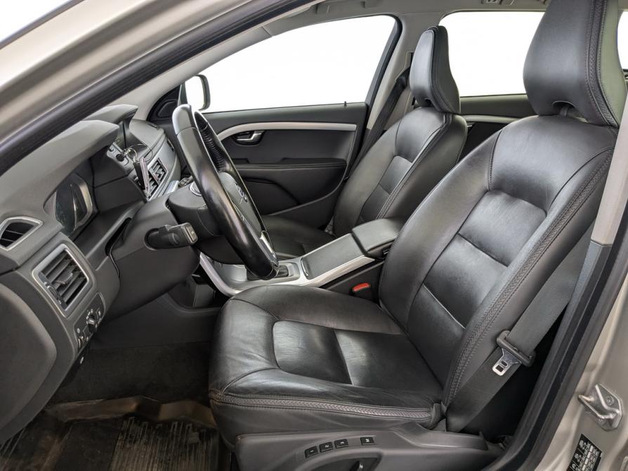 Volvo XC70 II Рестайлинг Москва  - изображение 21