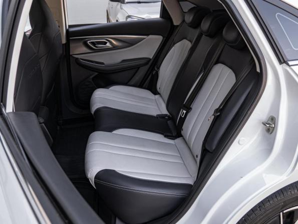 BAIC U5 Plus с пробегом 2024 года, цена 1 380 000 рублей, 51080 км, седан, Автокод Объявления