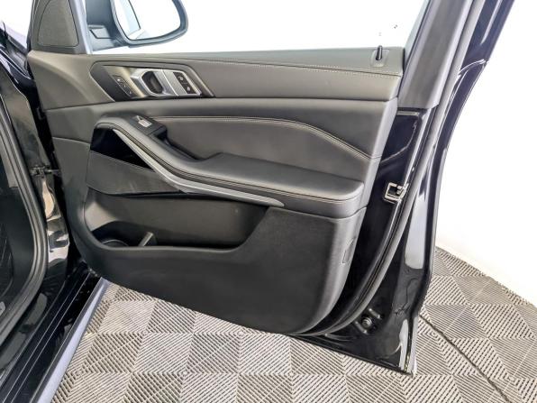 BMW X7 I (G07) Рестайлинг с пробегом 2023 года, цена 11 800 000 рублей, 79449 км, внедорожник, Автокод Объявления