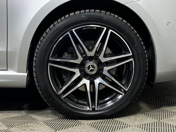 Mercedes-Benz V-Класс III (W447) Рестайлинг с пробегом 2021 года, цена 5 200 000 рублей, 135940 км, минивэн, Автокод Объявления