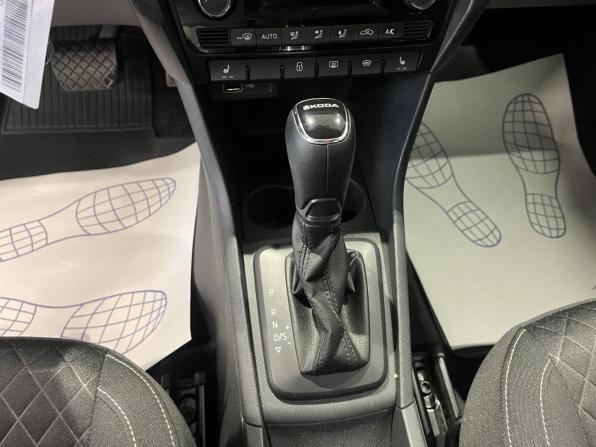 Skoda Rapid I Рестайлинг с пробегом 2018 года, цена 1 320 000 рублей, 144700 км, лифтбек, Автокод Объявления