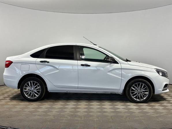 Lada (ВАЗ) Vesta I с пробегом 2021 года, цена 1 050 000 рублей, 68000 км, седан, Автокод Объявления