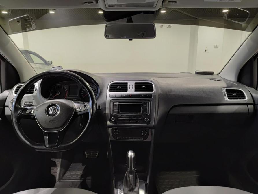 Volkswagen Polo V Рестайлинг Казань  - изображение 17