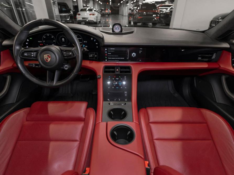 Porsche Taycan I Москва  - изображение 8