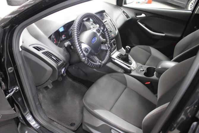 Ford Focus III с пробегом 2013 года, цена 698 000 рублей, 172098 км, хэтчбек, Автокод Объявления