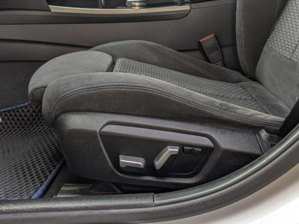 BMW 3 серии VI (F3x) Рестайлинг с пробегом 2016 года, цена 1 894 900 рублей, 96500 км, седан, Автокод Объявления