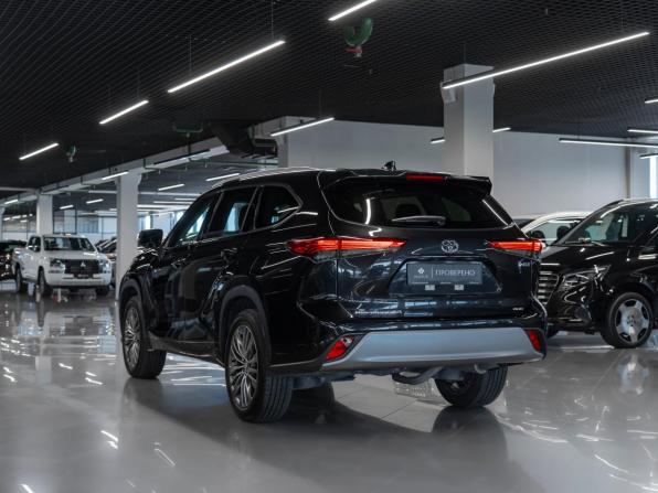 Toyota Highlander IV (XU70) с пробегом 2025 года, цена 5 000 000 рублей, 8000 км, внедорожник, Автокод Объявления
