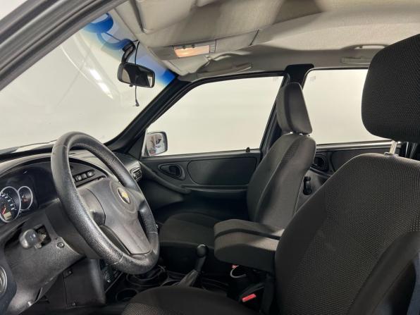Chevrolet Niva I Рестайлинг с пробегом 2015 года, цена 545 000 рублей, 99000 км, внедорожник, Автокод Объявления