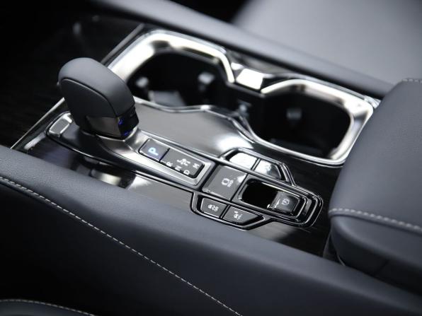 Lexus RX V с пробегом 2023 года, цена 8 550 000 рублей, 31185 км, внедорожник, Автокод Объявления
