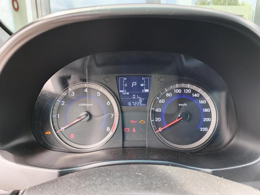 Hyundai Solaris I Рестайлинг Азнакаево  - изображение 12