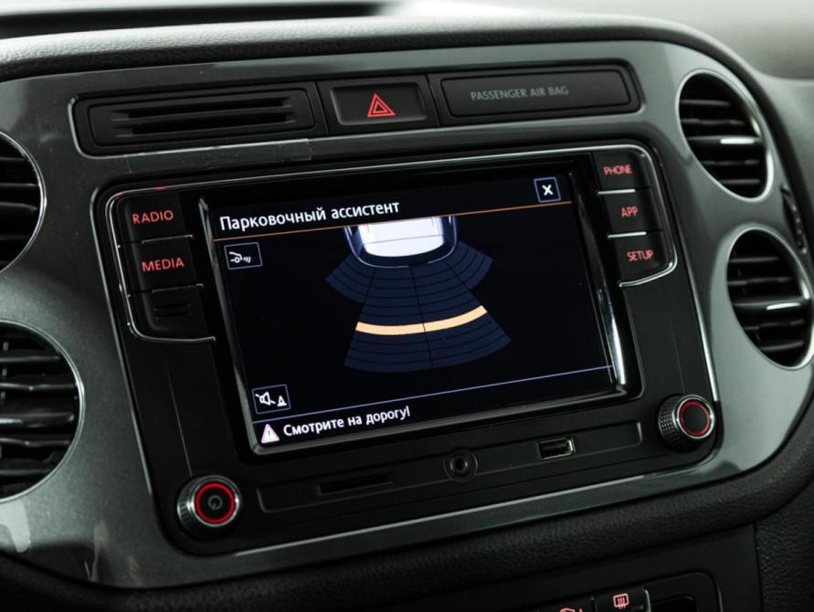 Volkswagen Tiguan I Рестайлинг Санкт-Петербург  - изображение 16
