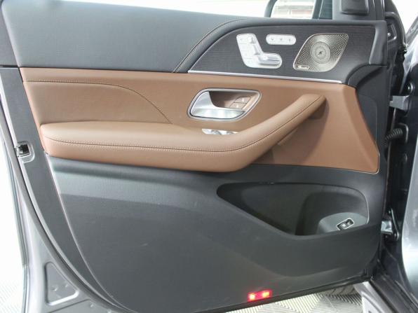 Mercedes-Benz GLS II (X167) Рестайлинг с пробегом 2025 года, цена 14 600 000 рублей, 9063 км, внедорожник, Автокод Объявления