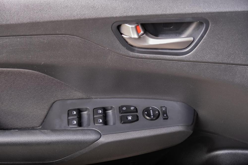 Hyundai Solaris II Томск  - изображение 9